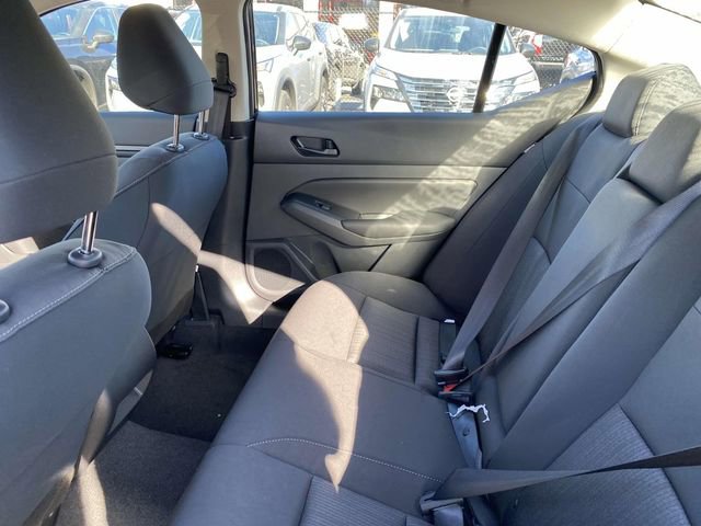 Used 2025 Nissan Altima 2.5 S image 12