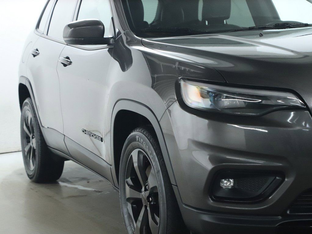 Used 2019 Jeep Cherokee Latitude Plus image 8