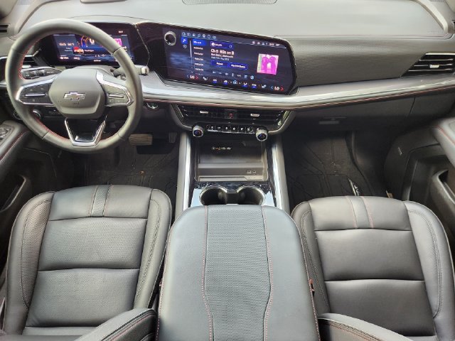 Used 2025 Chevrolet Suburban RST w/ Comfort Package AWD/4WD image 26