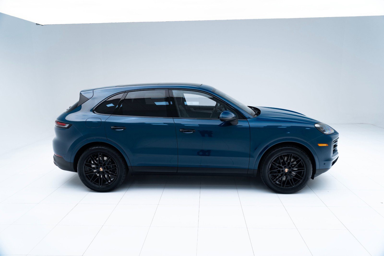 New 2026 Porsche Cayenne image 8