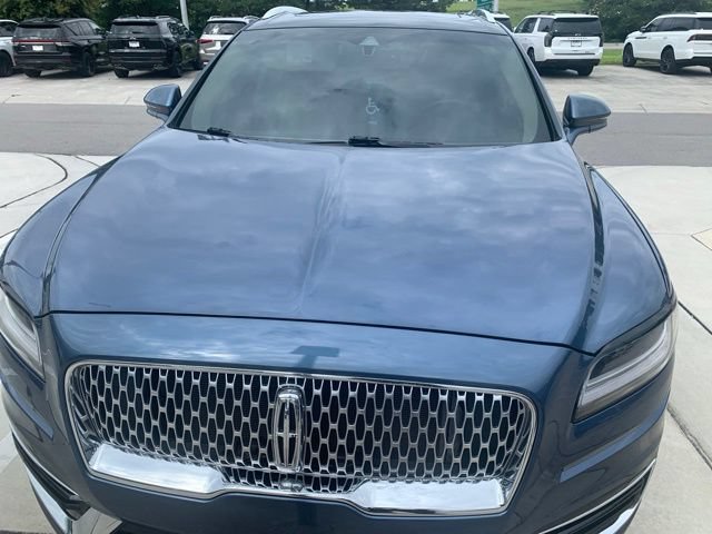 Used 2019 Lincoln Nautilus Reserve FWD image 2