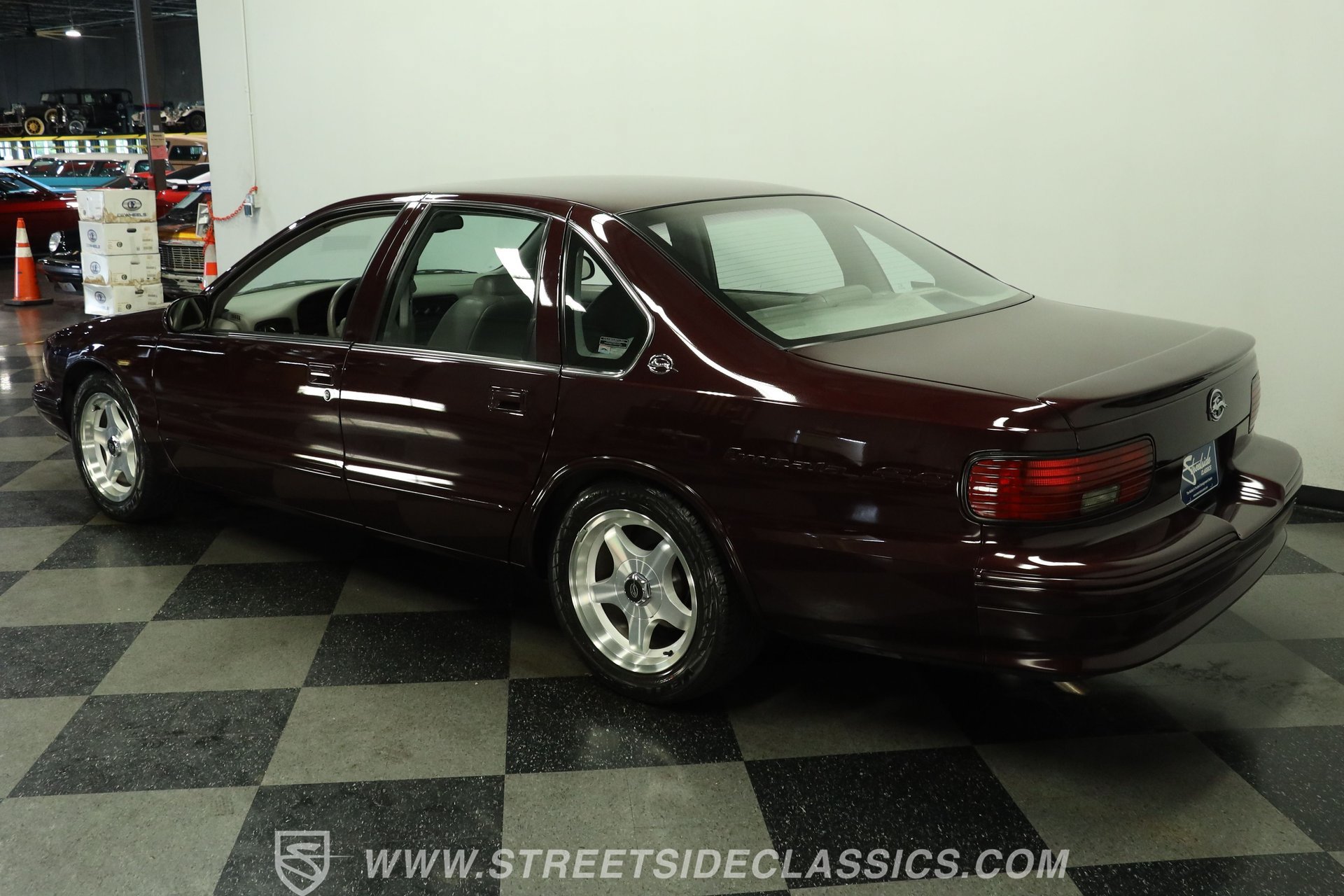 Used 1996 Chevrolet Impala SS RWD image 7