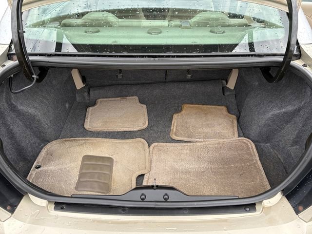 Used 2003 Saturn ION Level 3 w/ Travel Pkg image 12