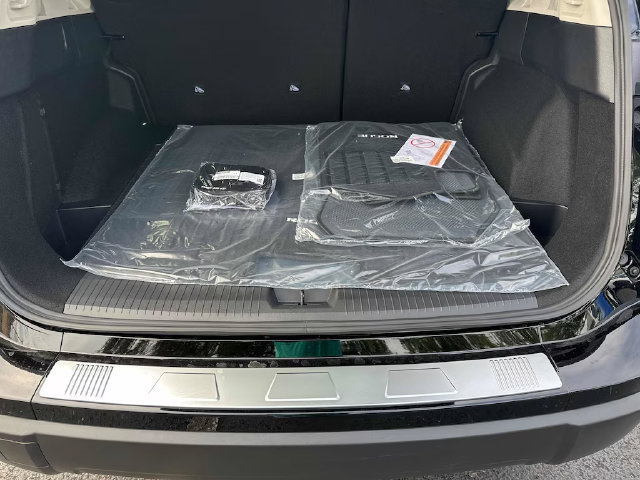New 2026 Nissan Rogue SV w/ Cold Weather Package AWD/4WD image 15