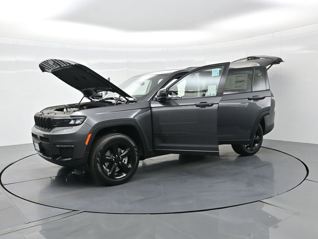 New 2025 Jeep Grand Cherokee L Limited w/ Black Appearance Package image 37