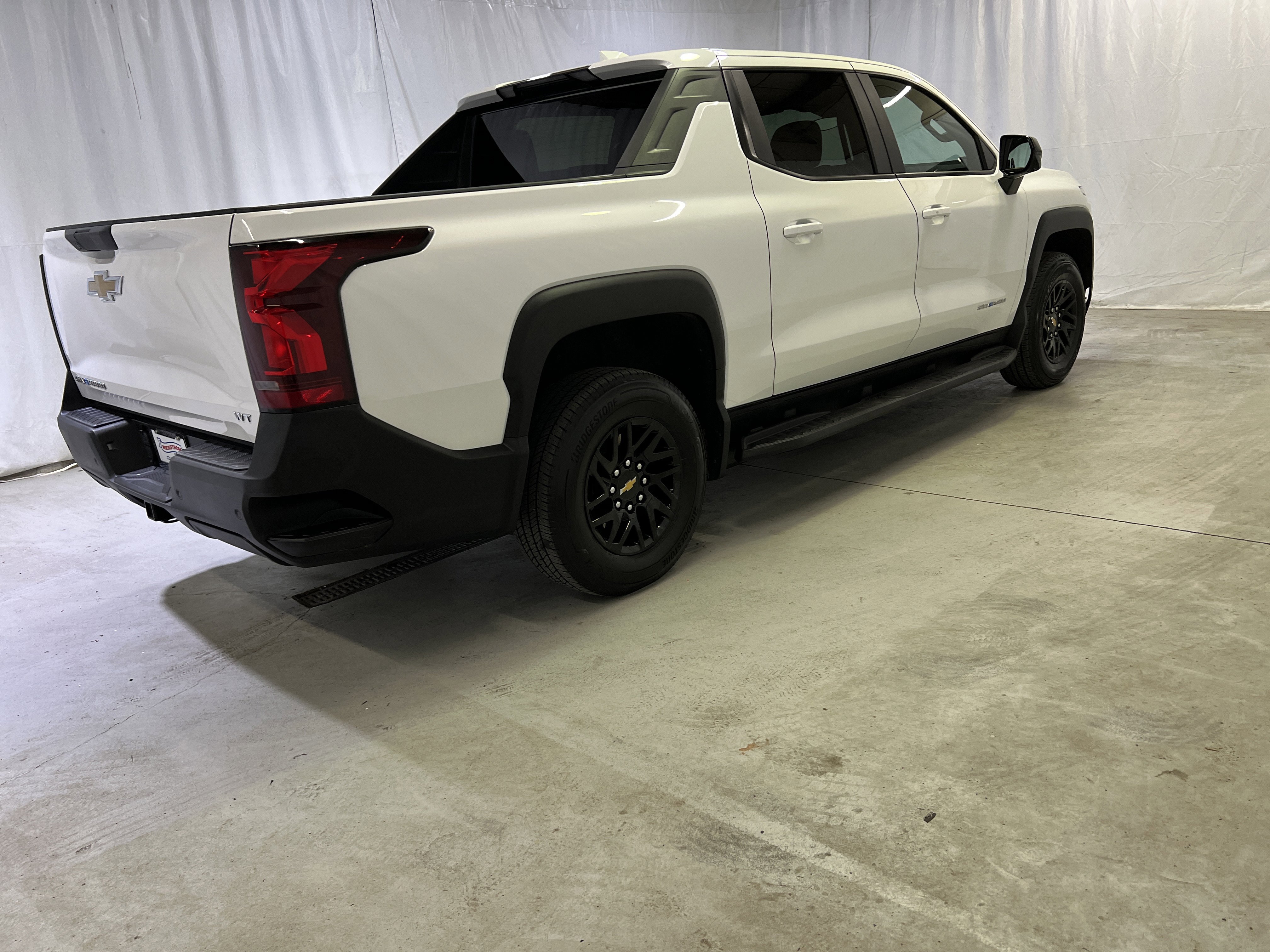 Used 2024 Chevrolet Silverado EV W/T AWD/4WD image 11