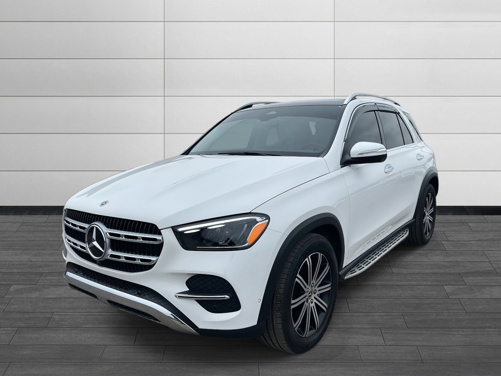 Certified 2025 Mercedes-Benz GLE 450 4MATIC image 6