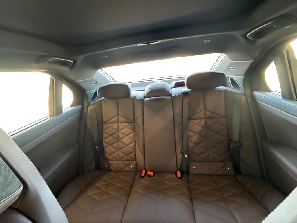 New 2026 BMW 740i w/ Premium Package image 20