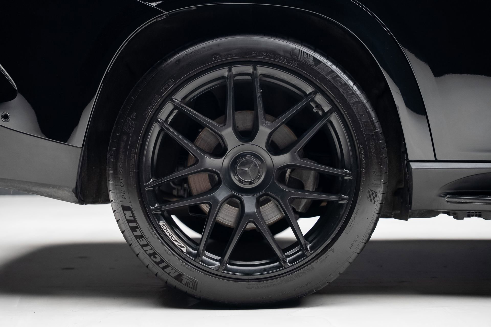 Used 2025 Mercedes-Benz GLE 53 AMG 4MATIC Coupe w/ AMG Night Package image 41