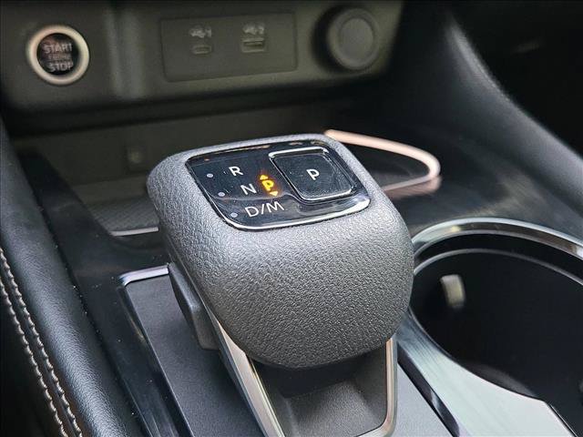 Used 2023 Nissan Rogue Platinum w/ Platinum Premium Package FWD image 11