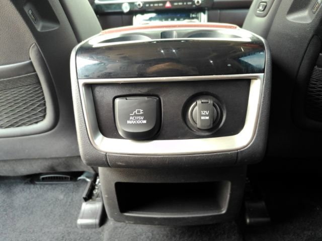 Used 2024 Kia Carnival SX Prestige image 33