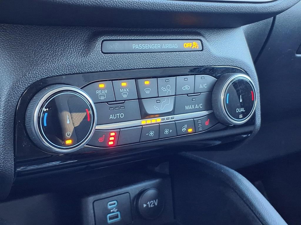 Used 2022 Ford Escape SE w/ Convenience Package image 13