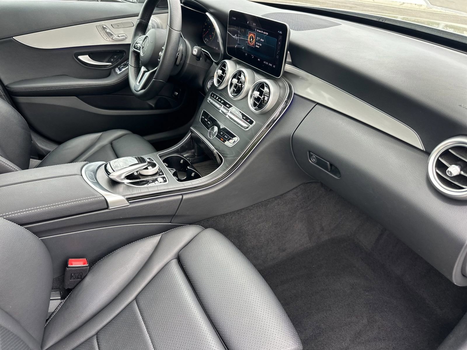 Certified 2021 Mercedes-Benz C 300 Sedan w/ Driver Assistance Package image 17