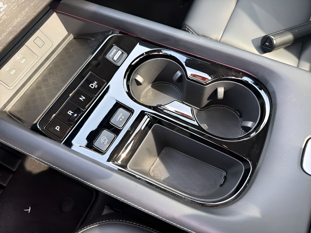 Certified 2025 Nissan Murano SL AWD/4WD image 43