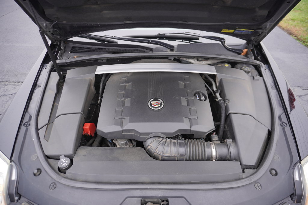 Used 2010 Cadillac CTS Premium AWD/4WD image 32