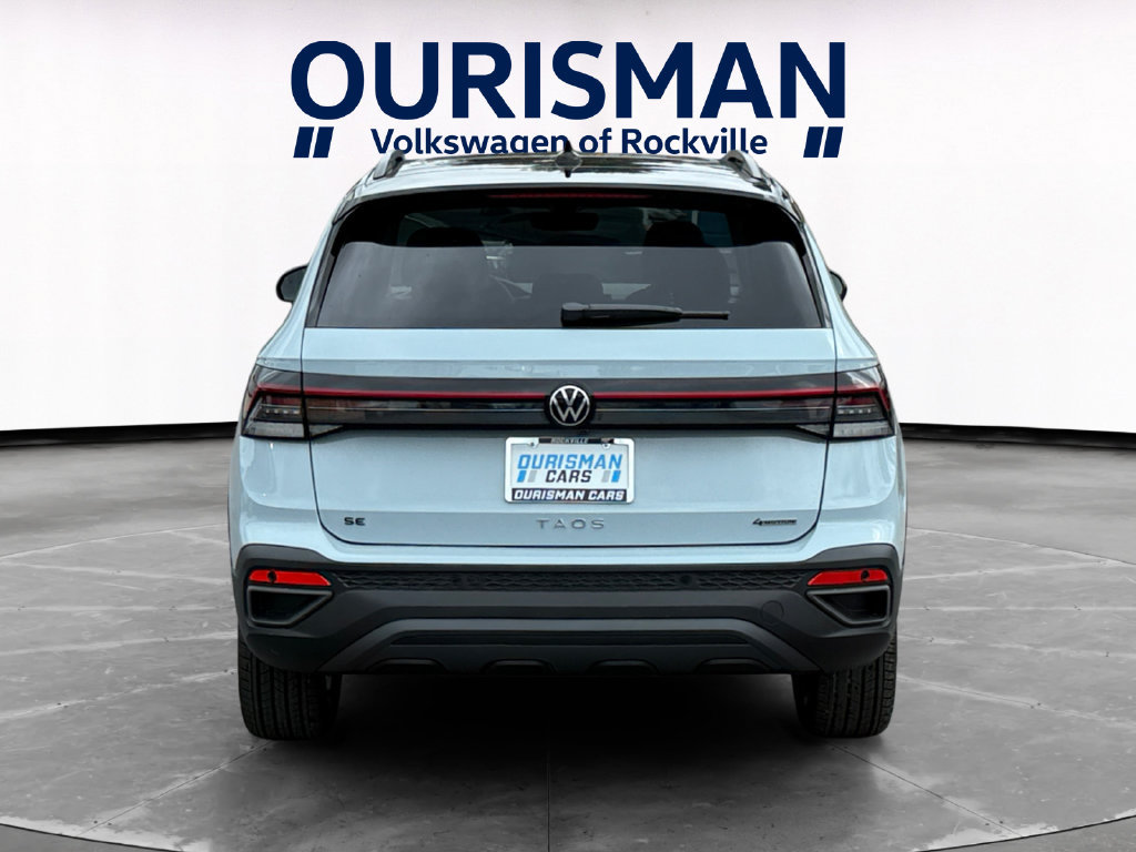 New 2027 Volkswagen Taos SE AWD/4WD image 5