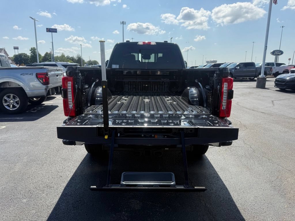 New 2026 Ford F250 King Ranch w/ Chrome Package AWD/4WD image 59
