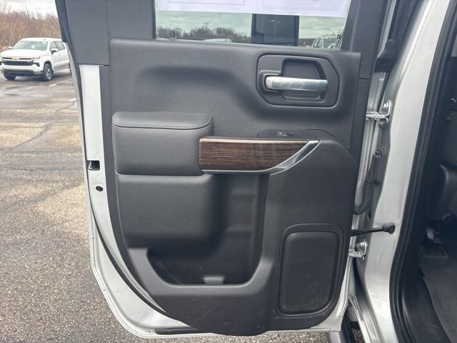 Used 2022 GMC Sierra 2500 SLE w/ SLE Value Package; image 15