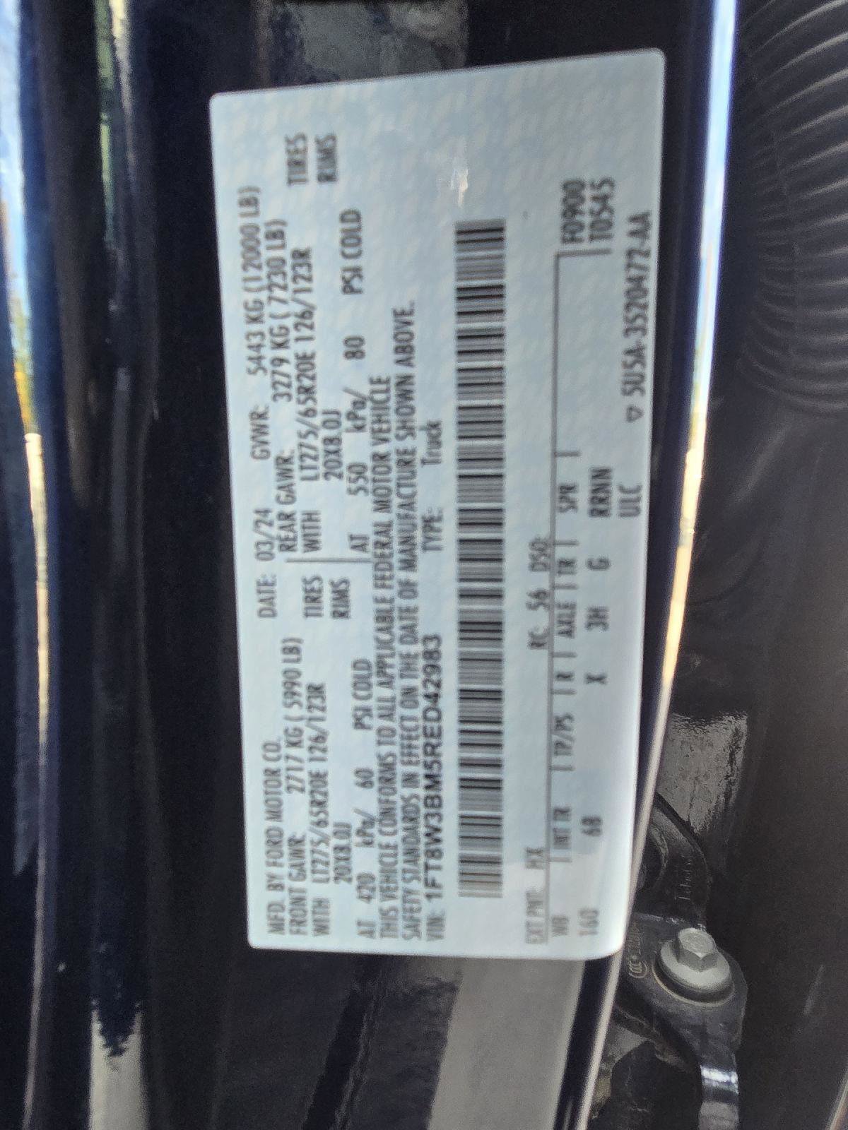 Used 2024 Ford F350 Lariat w/ Sport Appearance Package image 24