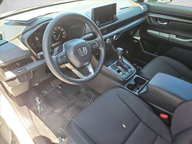 Used 2025 Honda CR-V EX image 12