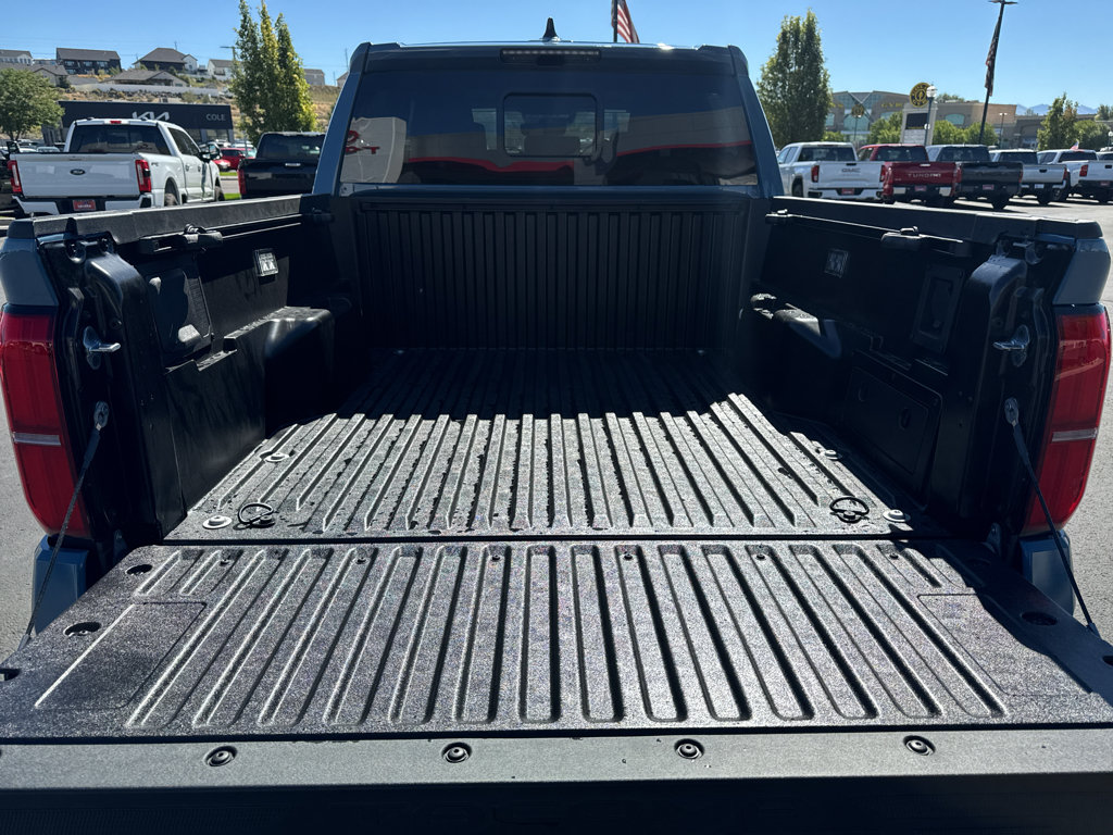 New 2026 Toyota Tacoma TRD Off-Road w/ TRD Off Road Upgrade Package AWD/4WD image 7