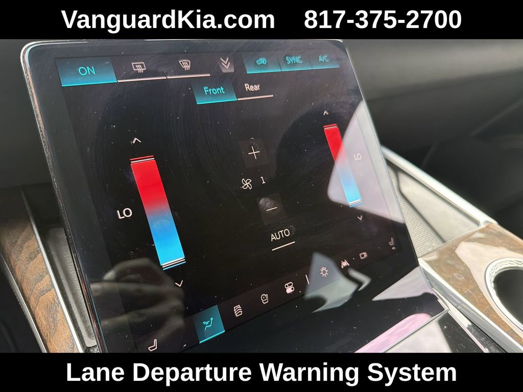 Used 2025 Cadillac Escalade Premium Luxury Platinum RWD image 20
