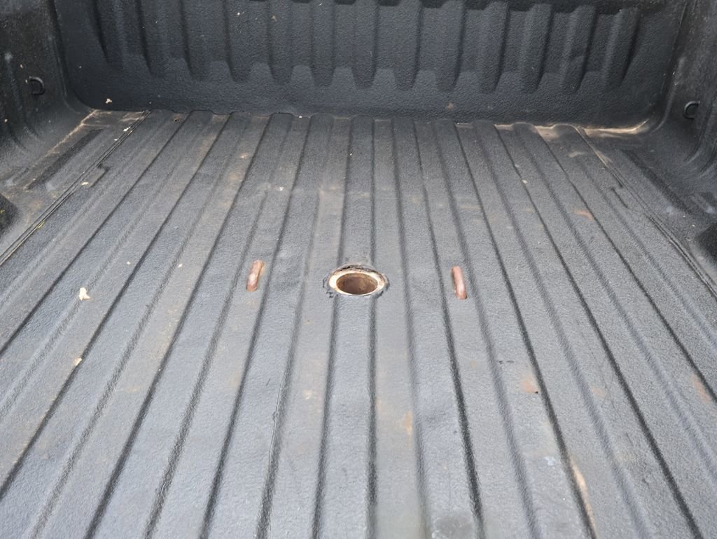 Used 2018 Chevrolet Silverado 2500 LT w/ LT Convenience Package image 30