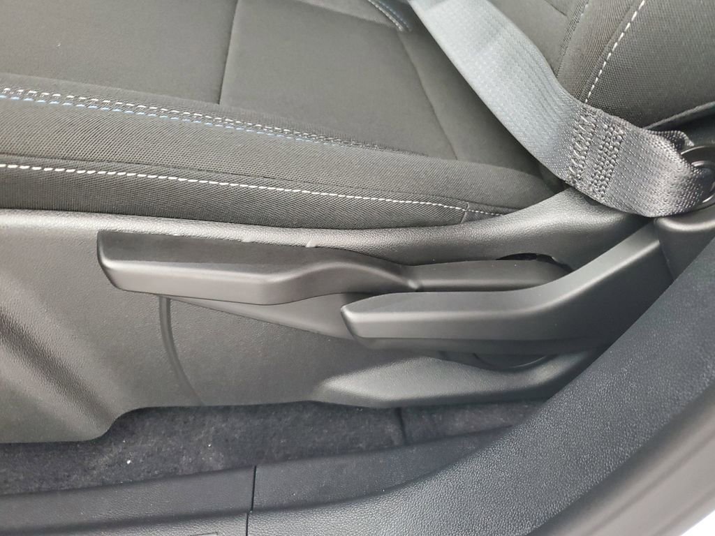 New 2026 Chevrolet Equinox EV LT image 27