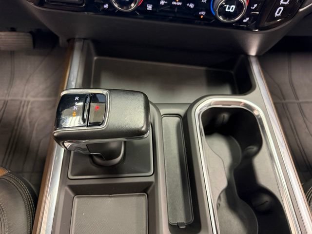 Certified 2024 Chevrolet Silverado 1500 High Country AWD/4WD image 15