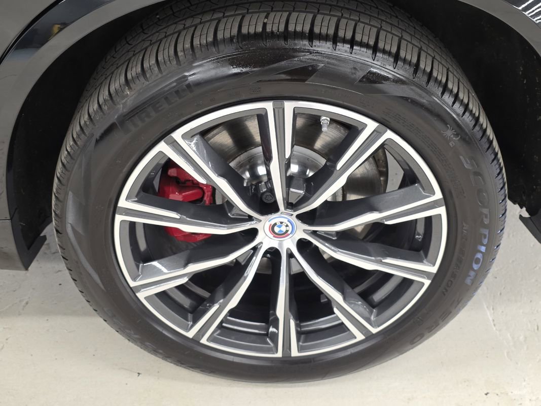 Used 2022 BMW X5 M50i w/ Executive Package AWD/4WD image 52