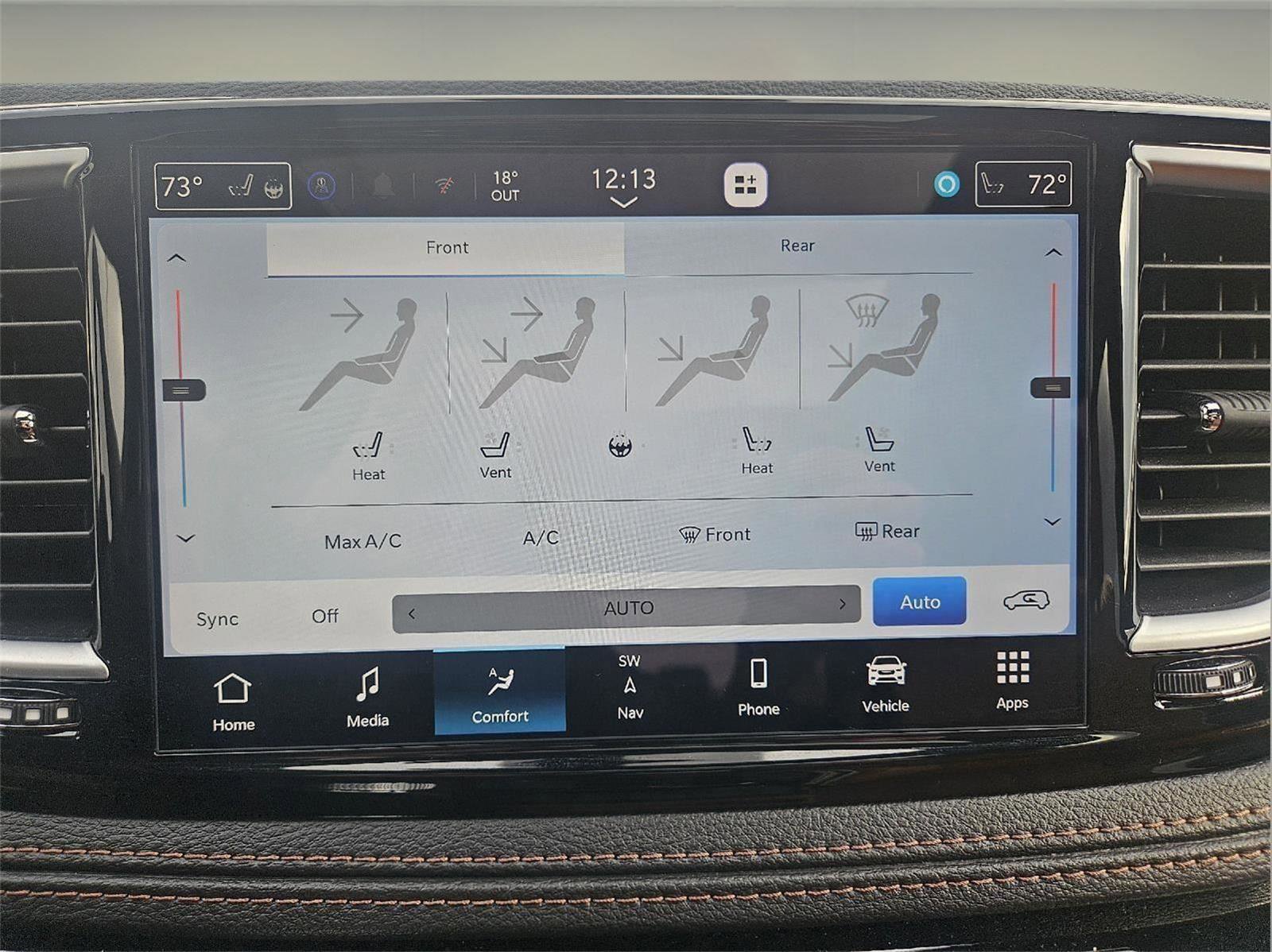 Used 2025 Chrysler Pacifica Pinnacle image 38