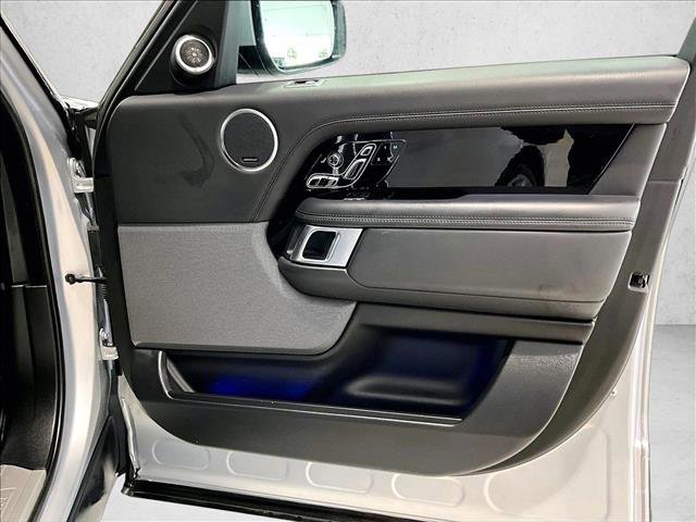 Used 2019 Land Rover Range Rover Supercharged AWD/4WD image 19