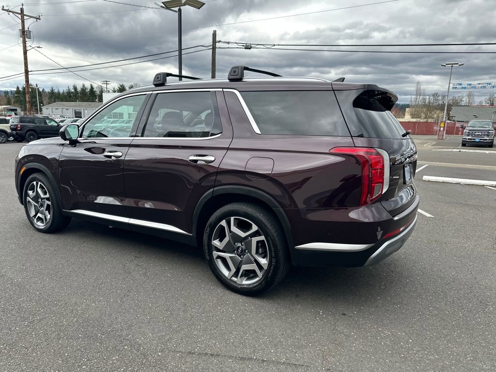 Used 2023 Hyundai Palisade SEL image 4