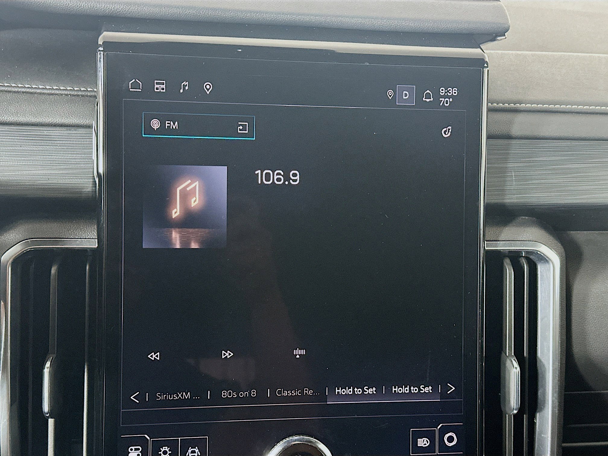 Used 2025 GMC Acadia Elevation image 21