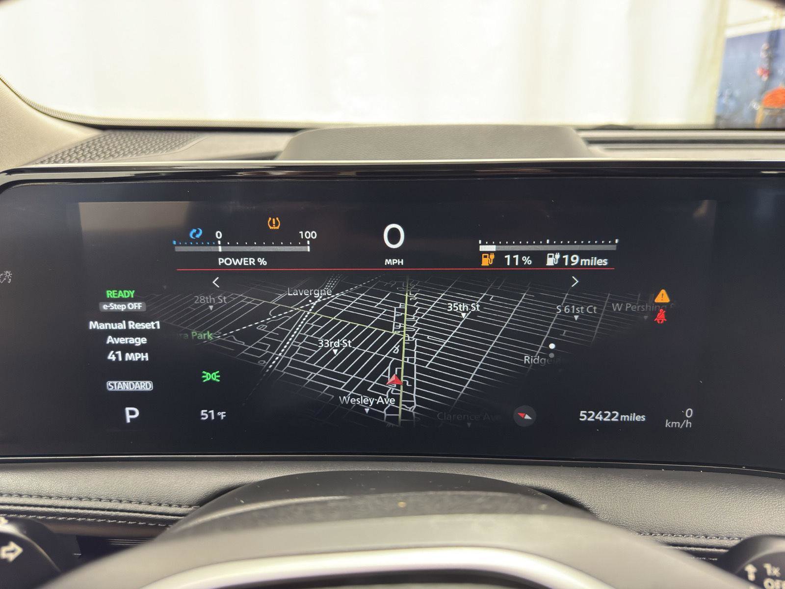 Used 2023 Nissan Ariya FWD image 18