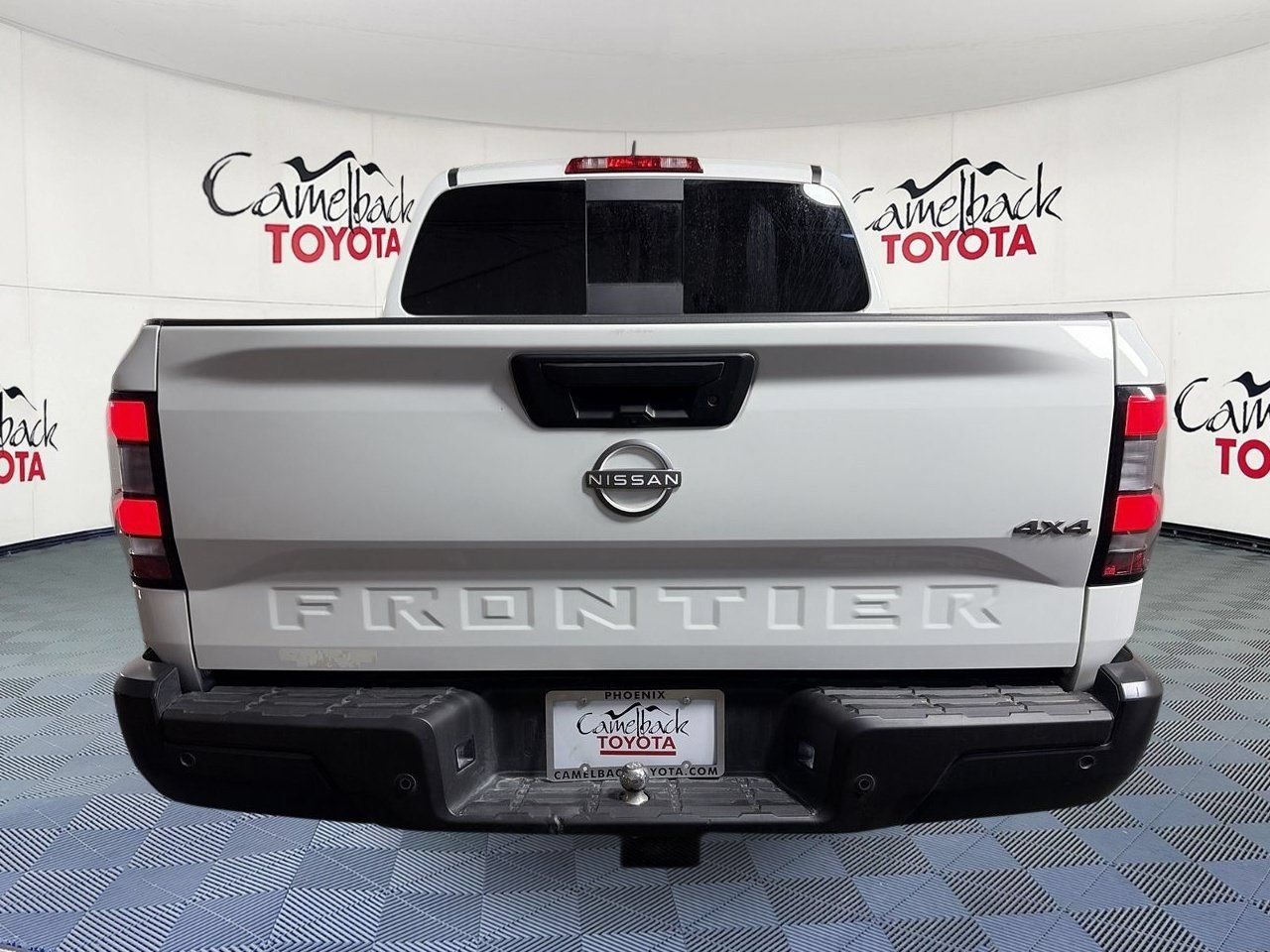 Used 2025 Nissan Frontier S w/ S Utility Package AWD/4WD image 6