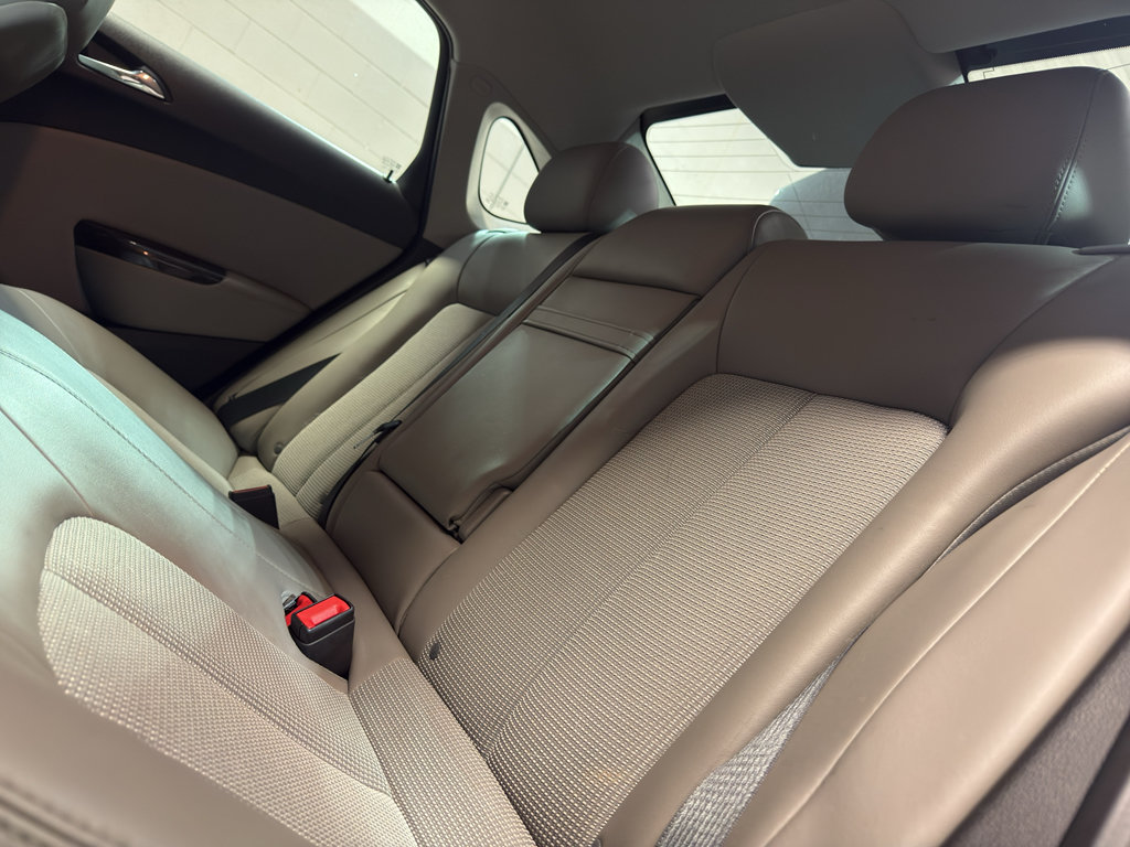 Used 2014 Buick Verano FWD image 28