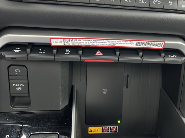 New 2025 Toyota Tundra Platinum image 28