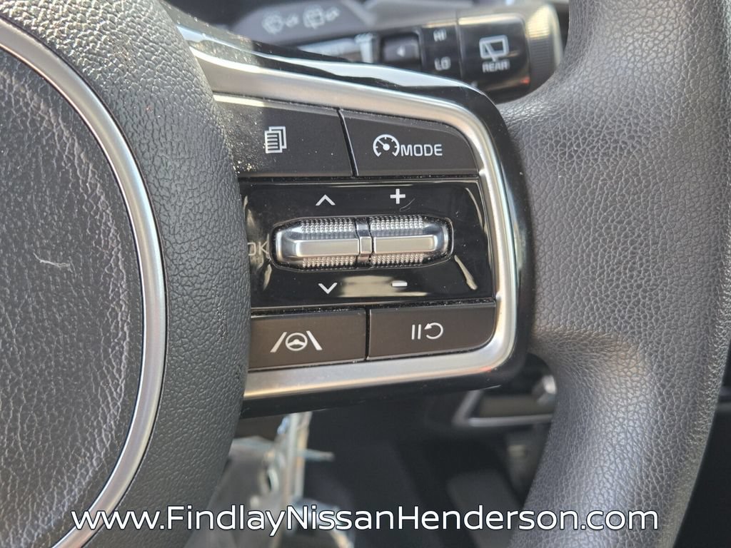 Used 2022 Kia Sorento LX AWD/4WD image 25