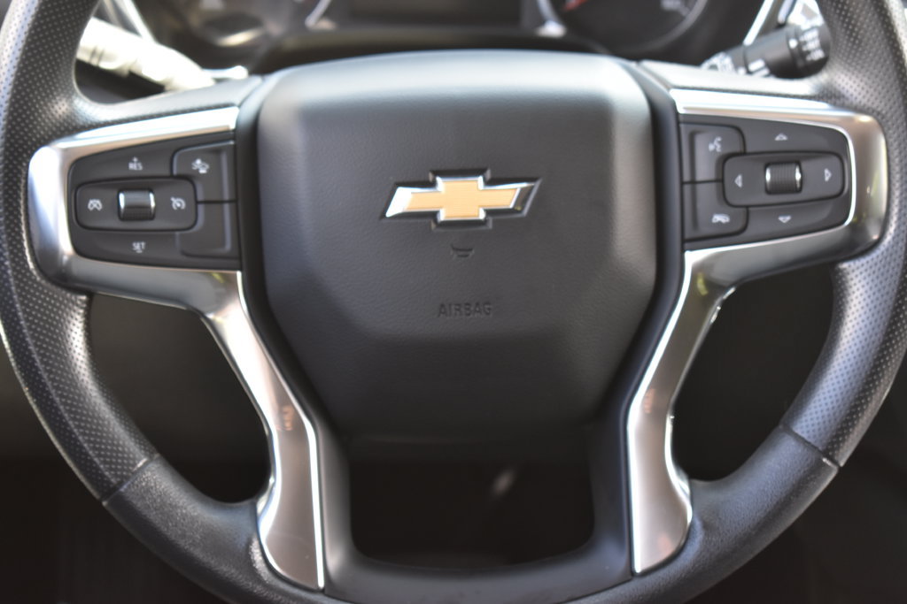 Used 2025 Chevrolet Blazer LT AWD/4WD image 16