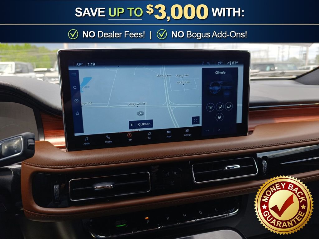Used 2022 Lincoln Nautilus Reserve w/ Luxury Package image 25