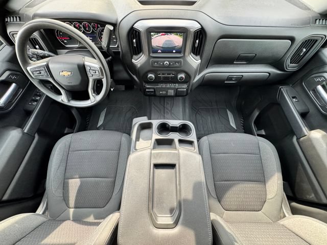 Used 2022 Chevrolet Silverado 2500 Custom w/ Custom Convenience Package AWD/4WD image 2