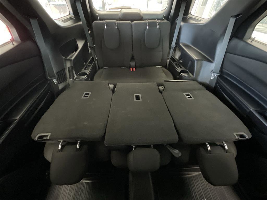 Used 2020 Ford Explorer XLT image 28