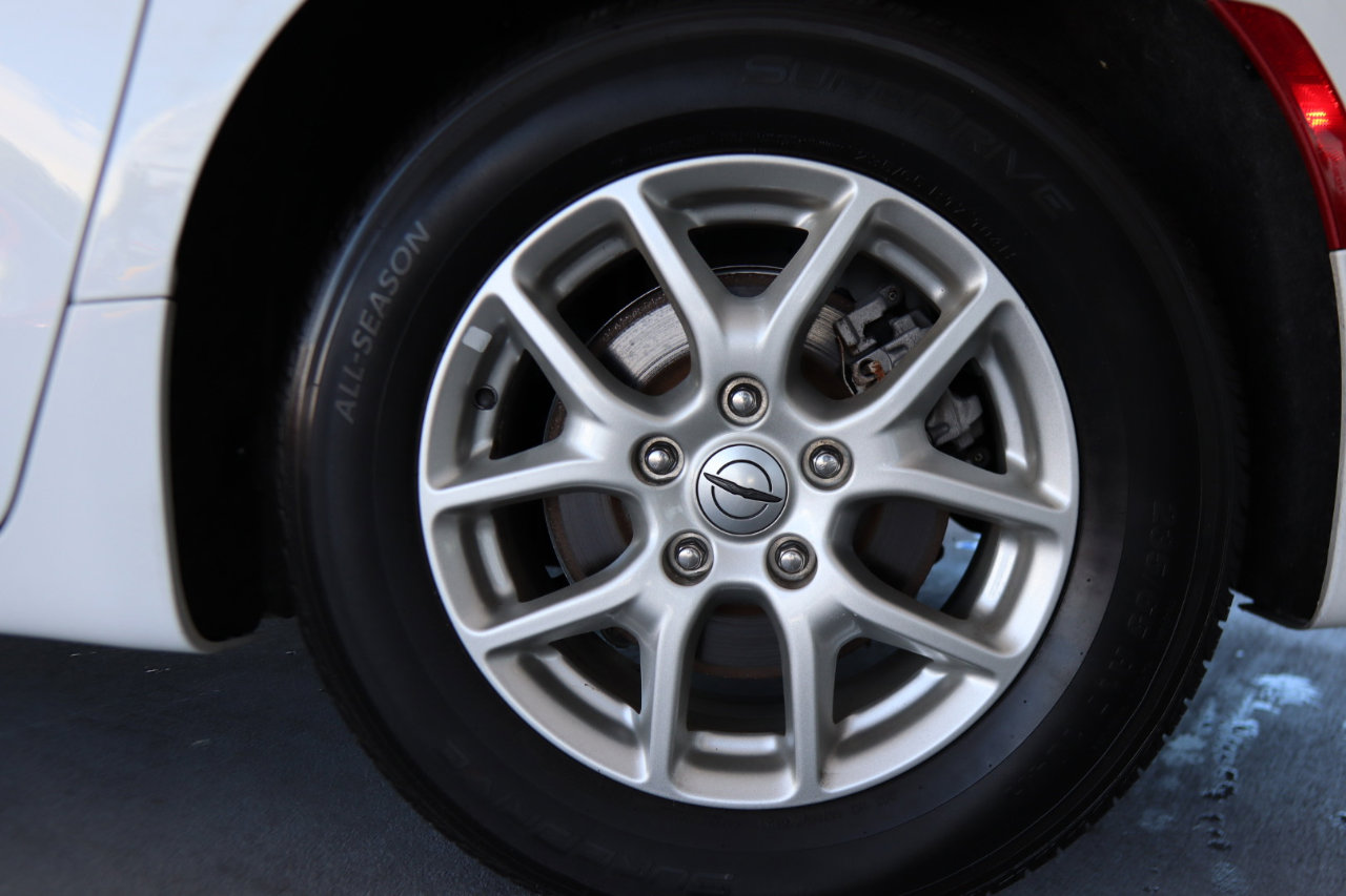 Used 2021 Chrysler Voyager Lxi image 14