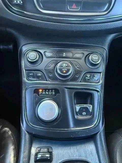 Used 2015 Chrysler 200 S w/ Navigation & Sound Group I FWD image 24