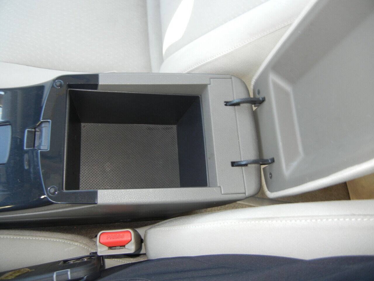 Used 2012 Nissan Leaf SL w/ Protection Pkg FWD image 62