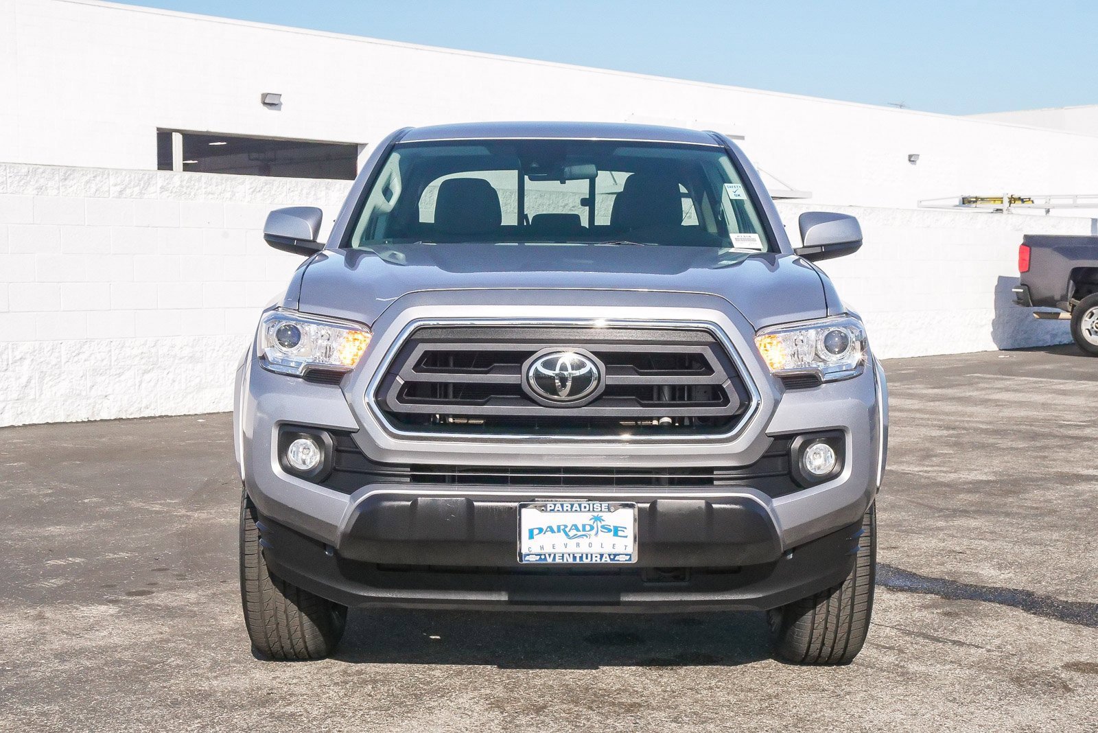Used 2020 Toyota Tacoma SR5 image 2