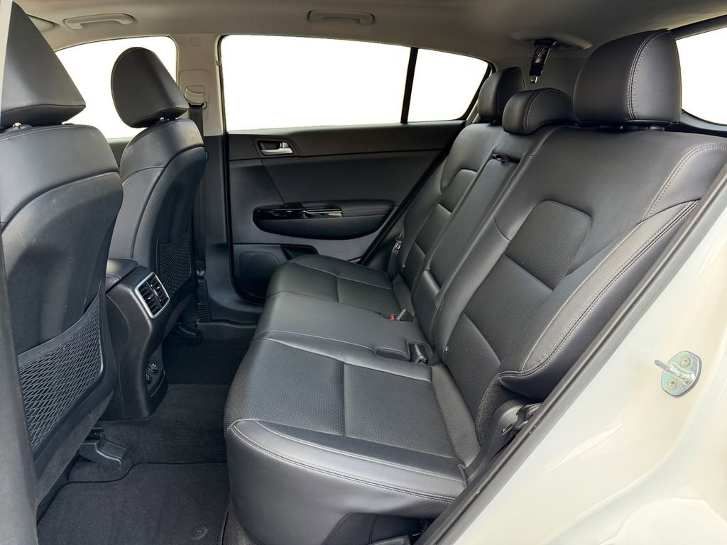 Used 2022 Kia Sportage EX image 19