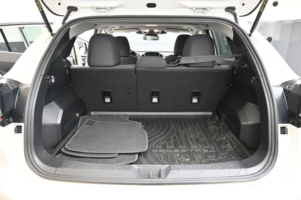 Certified 2025 Subaru Crosstrek 2.0i Premium AWD/4WD image 17
