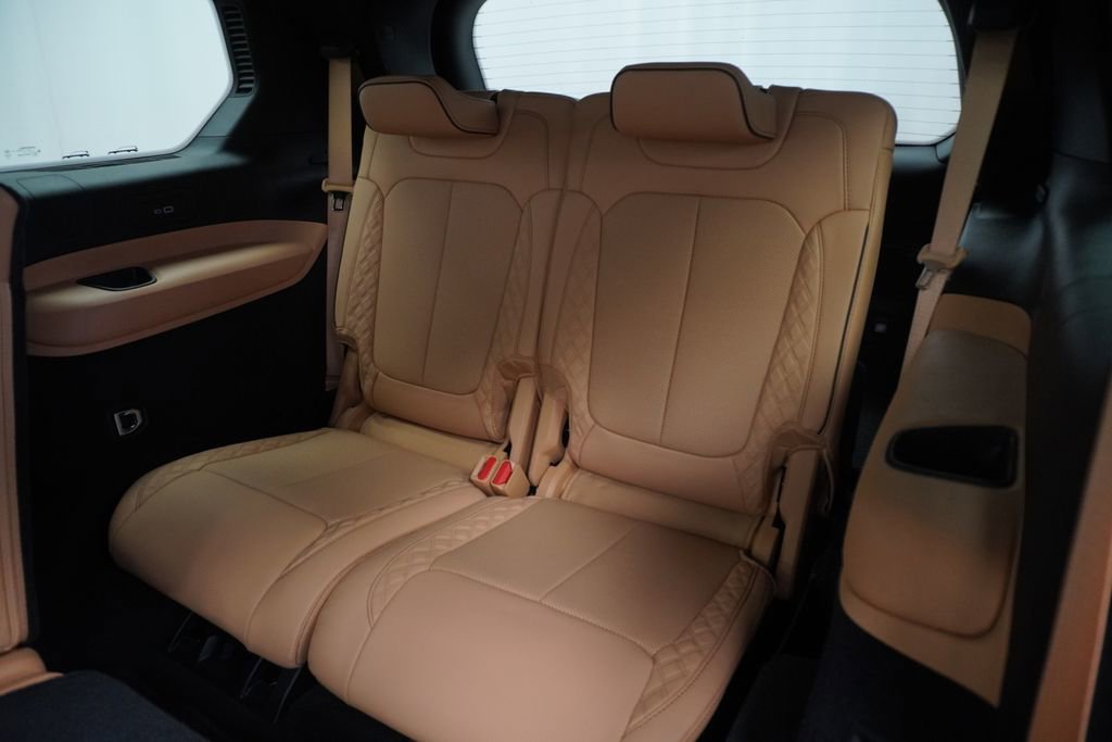 Certified 2024 Jeep Grand Cherokee L Summit AWD/4WD image 21